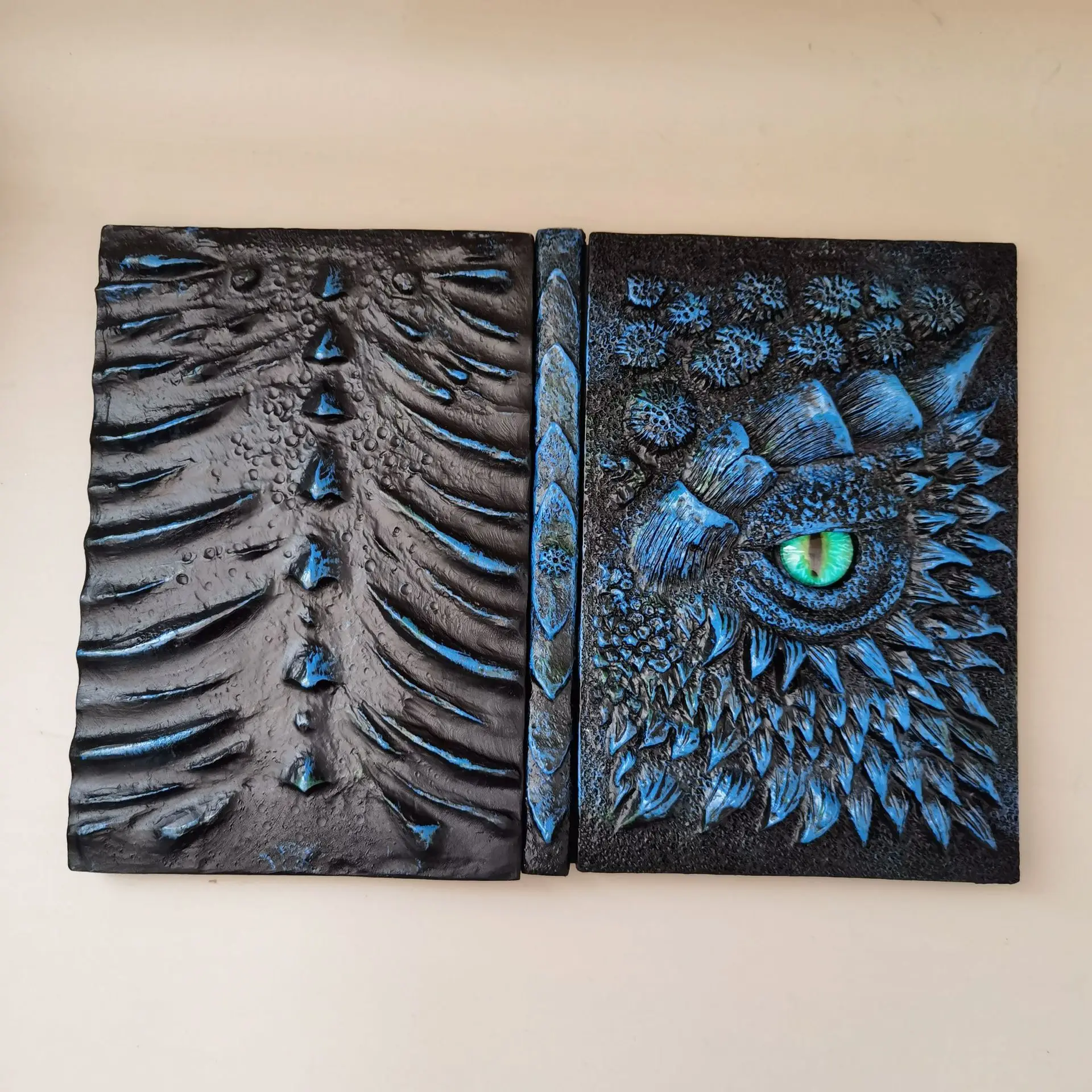 Caderno 3D em Relevo Cthulhu,  - Scrapbooking avaliação e preço