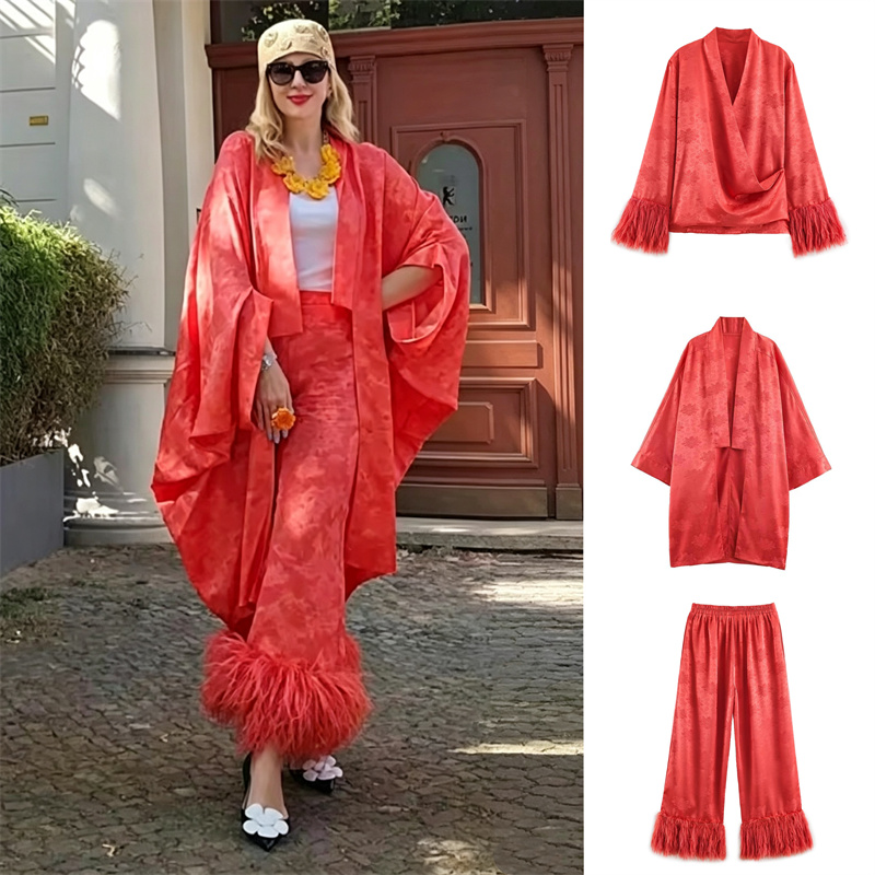 Quimono Feminino de Cetim Jacq - Embroidery avaliação e preço