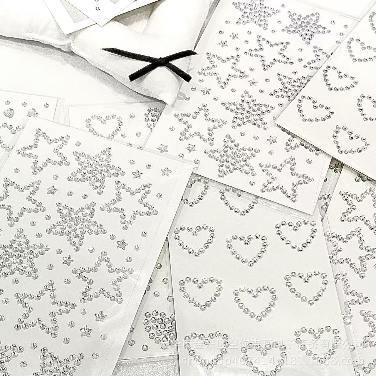 Adesivos de Strass Coração Est - Scrapbooking avaliação e preço